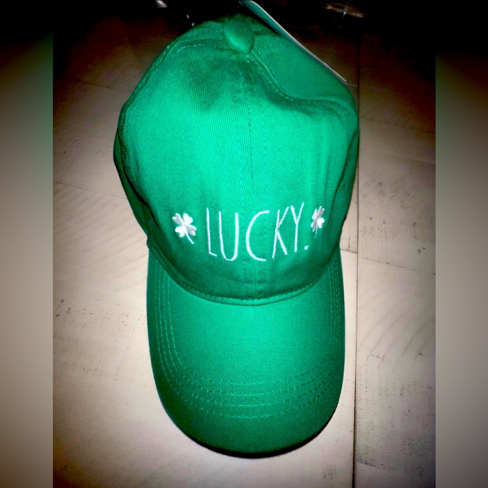 Rae Dunn  Women’s St. Patrick’s hat
